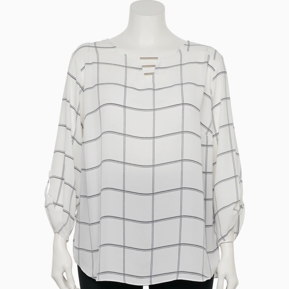 Plus Size Apt. 9® Woven Roll-Tab Sleeve Top size 2X